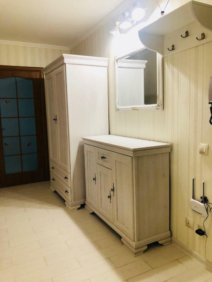 Classic Apartment Boryspilʼ 외부 사진