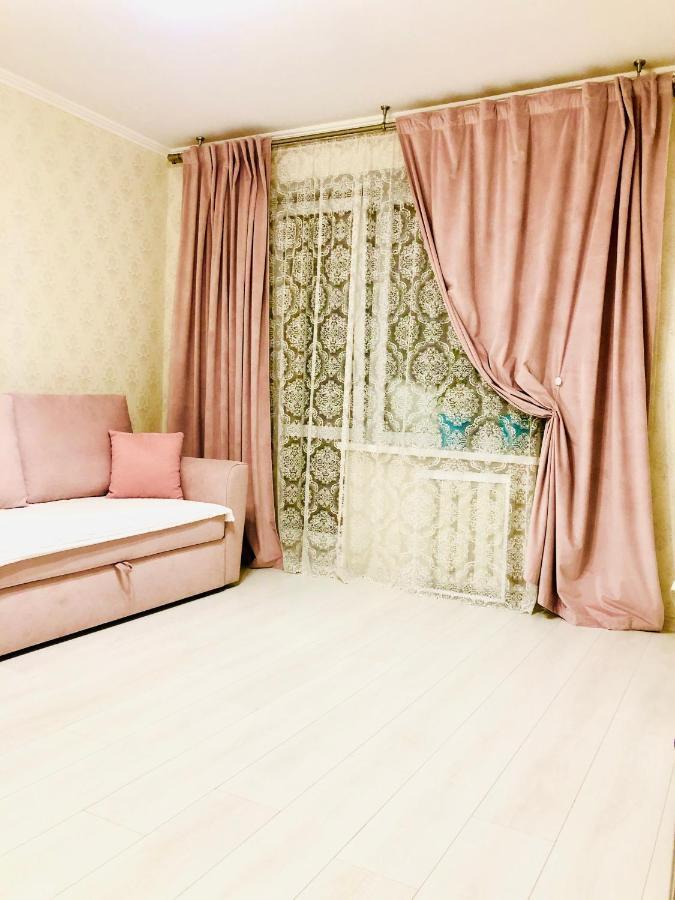 Classic Apartment Boryspilʼ 외부 사진